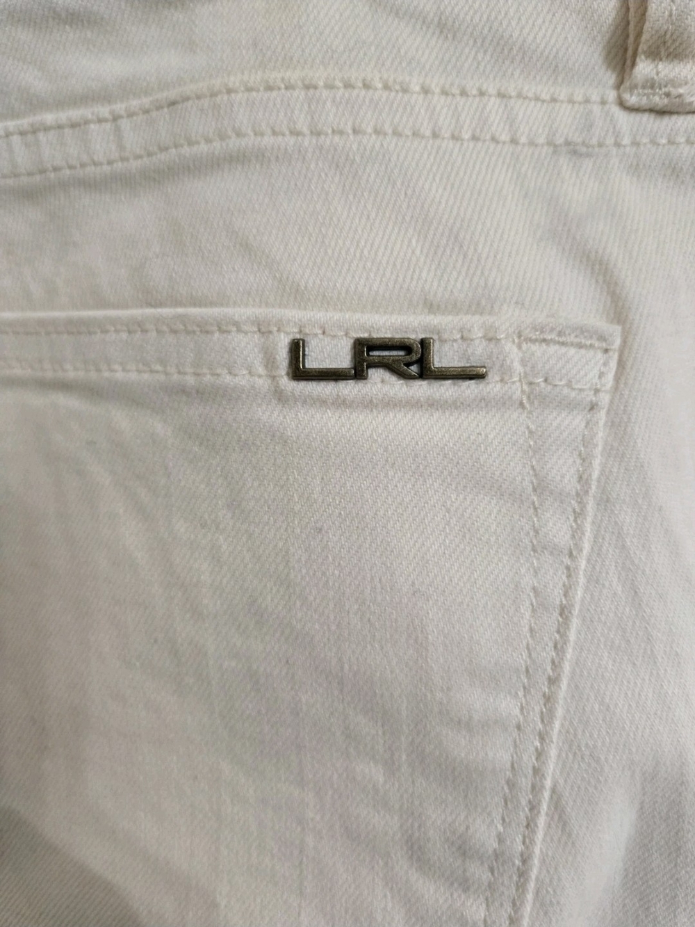 Lauren Jeans Co Modern Straight Creamy White Jeans Womens 10 Straight Leg EUC - Picture 3 of 10